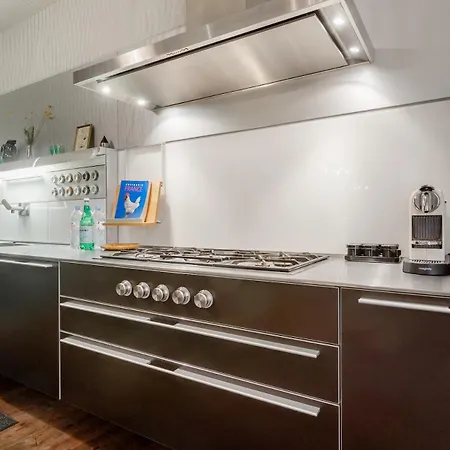 Charming Chic In Upper Marais 160m Apartment Paris
