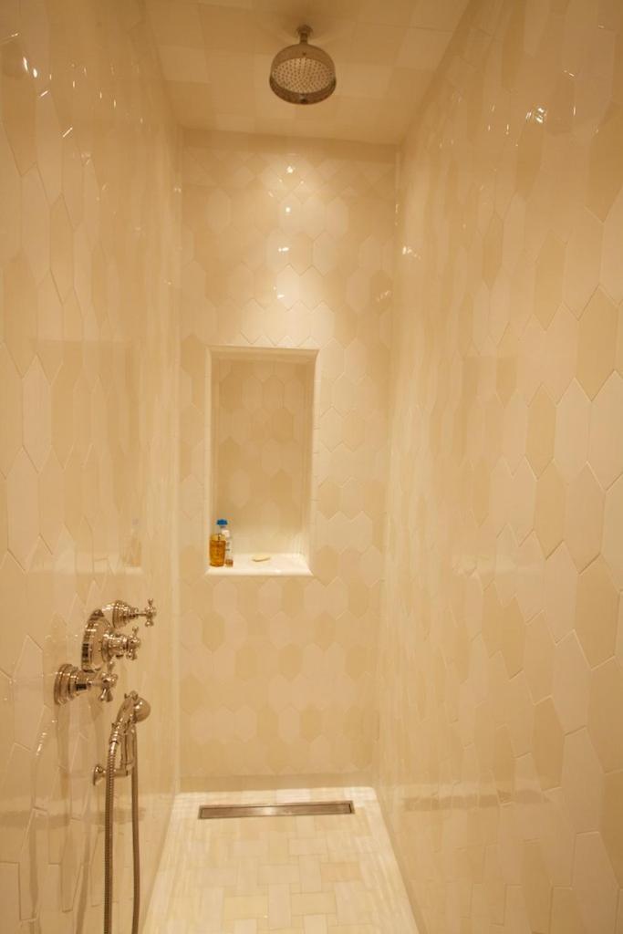 Charming Chic In Upper Marais 160m Apartment *