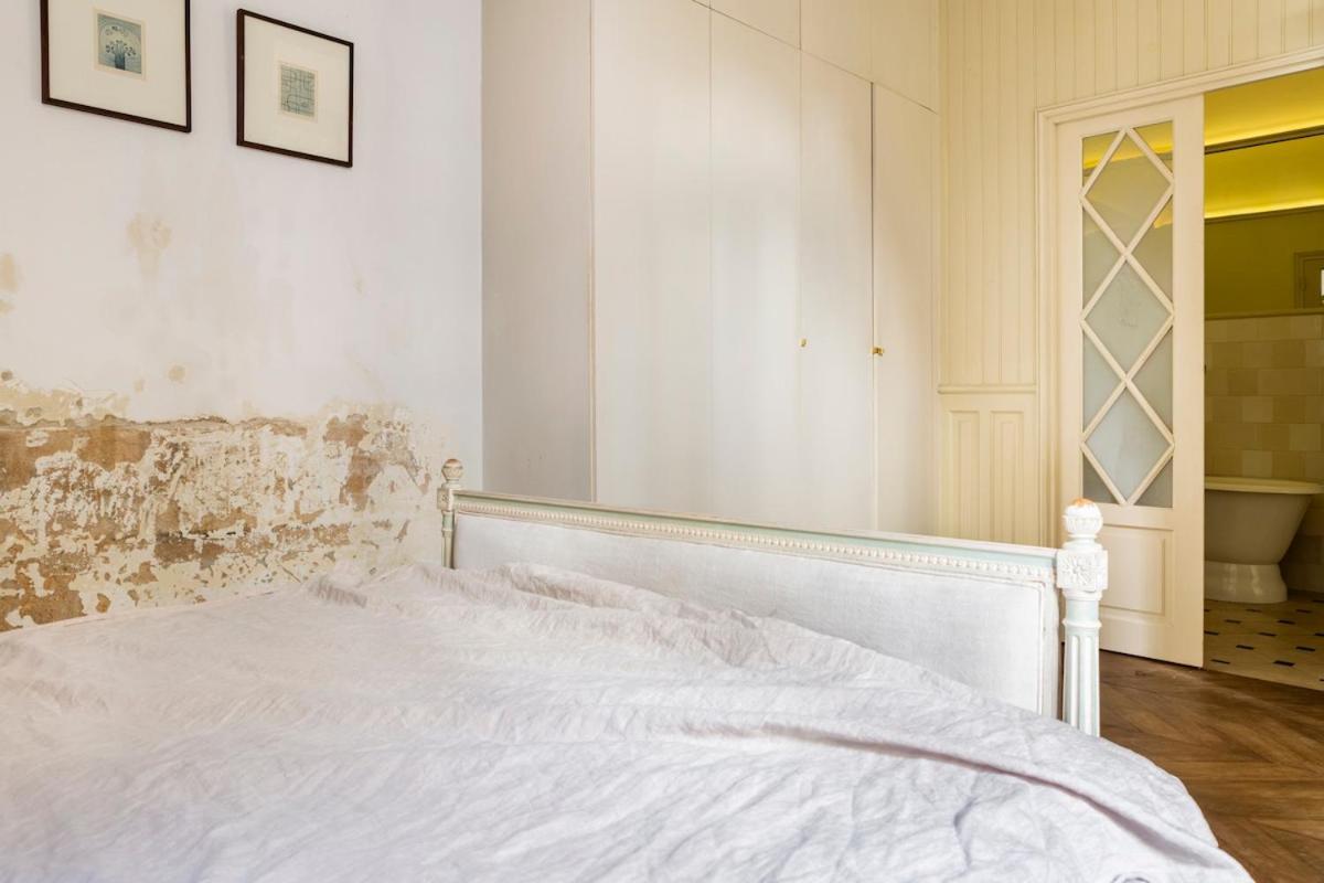Charming Chic In Upper Marais 160m * Paris